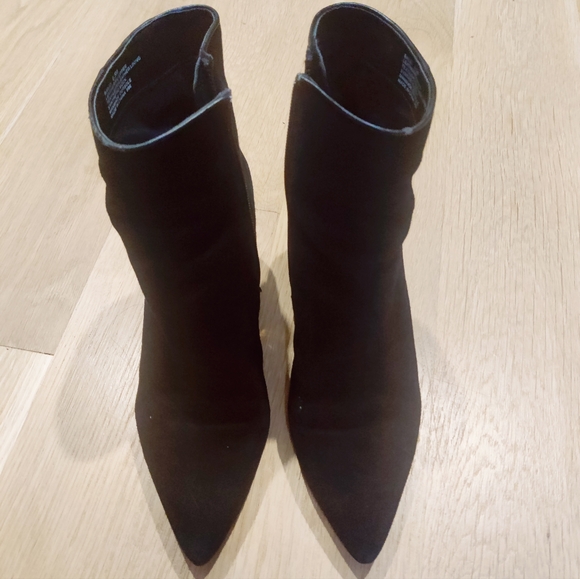 Steve Madden velvet booties with embellished heel - Picture 4 of 5